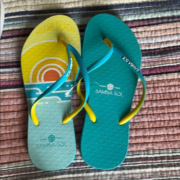 Beach flip flops - Picture 4 of 5